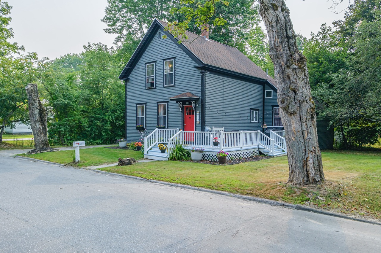 815 Main St